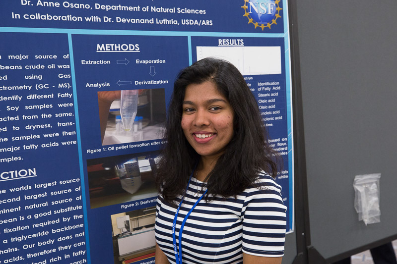 BSU student presents research poster